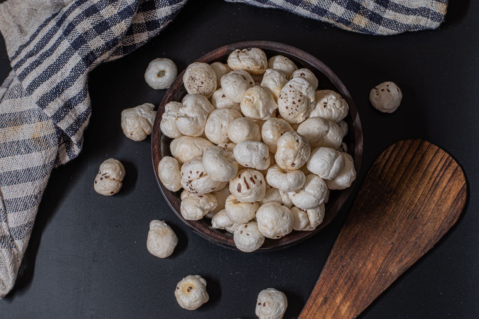Premium Raw Makhana Exporter & Supplier
